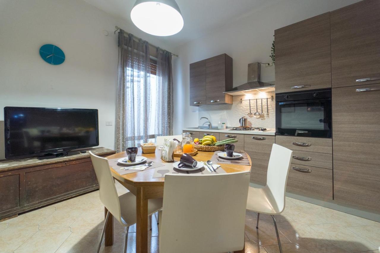Villa Casa Lina Con Terrazza à Canicattini Bagni Extérieur photo